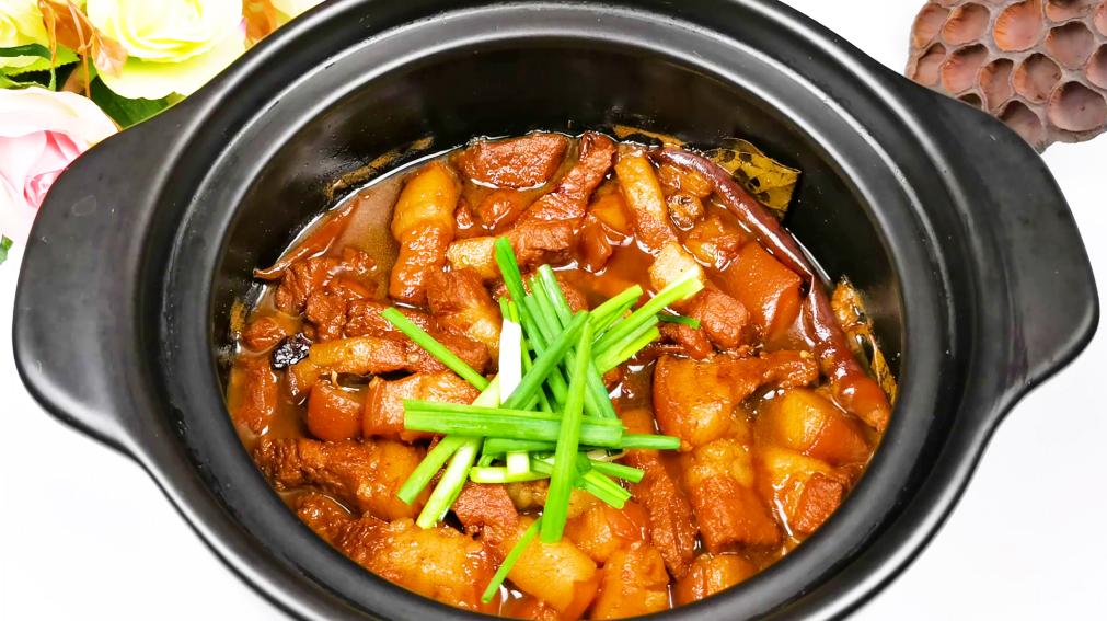 砂锅炖肉怎么炖好吃(砂锅怎么炖肉)插图
