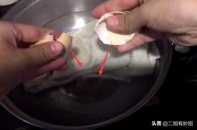 厨房抹布油腻粘手怎么清洗(厨房抹布油腻怎么清洗)