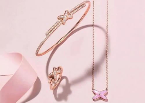 世界十大奢侈品排行榜(全球十大珠宝奢侈品品牌)插图19 世界十大奢侈品排行榜(全球十大珠宝奢侈品品牌)插图19