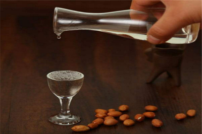 酒类连锁十大品牌排行榜(中国酒类品牌排行榜)