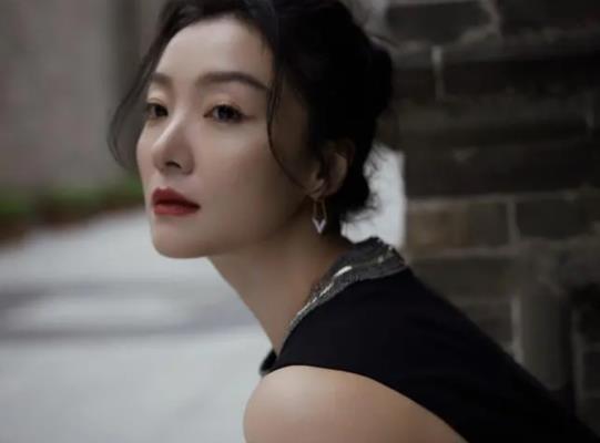 齐溪张一山是不是情侣(齐溪张一山吻戏高清)插图7 齐溪张一山是不是情侣(齐溪张一山吻戏高清)插图7