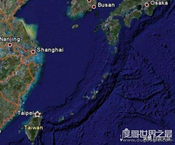 最深的海沟位于什么洋(最深的海沟在什么位置)插图2