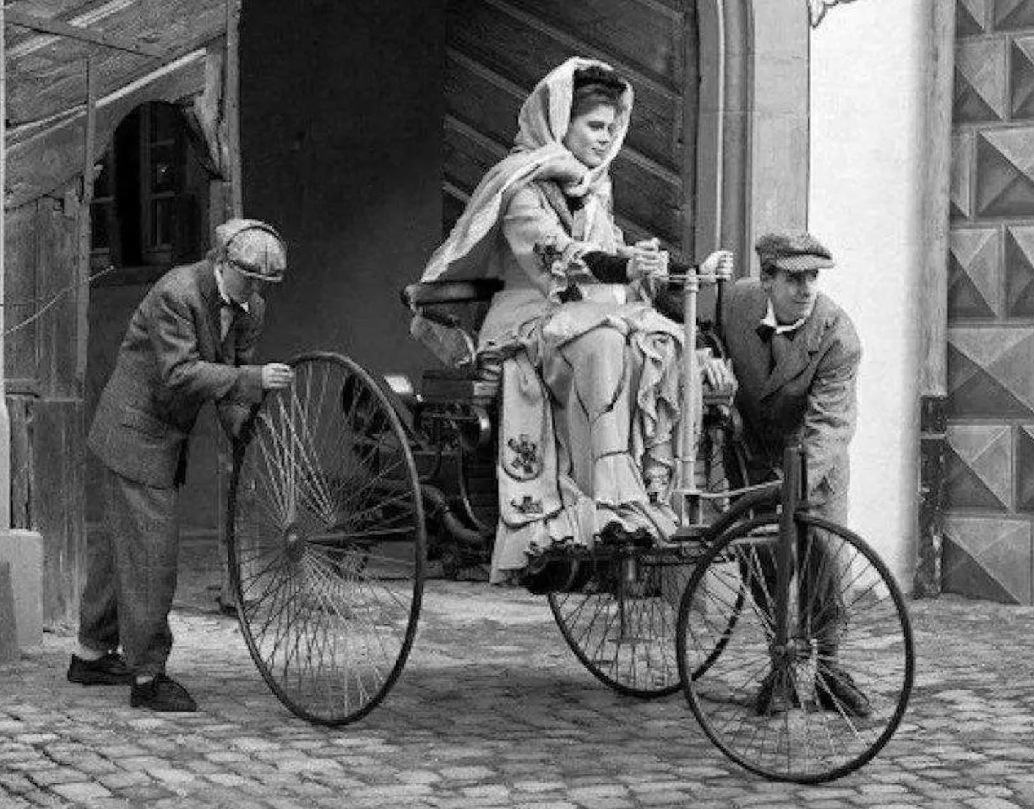 人类史上第一位女司机是谁(第一司机)插图 人类史上第一位女司机是谁(第一司机)插图