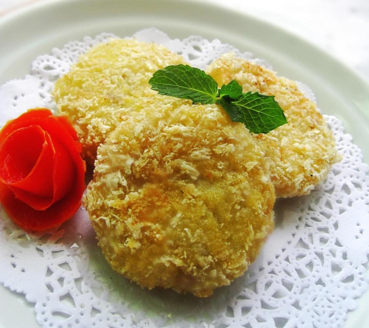 日式可乐饼的做法(日式可乐饼的做法图解)插图2 日式可乐饼的做法(日式可乐饼的做法图解)插图2