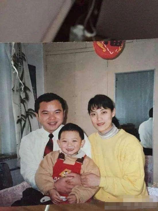 黄子韬父子继承遗产(黄子韬继承他爸多少遗产)插图3