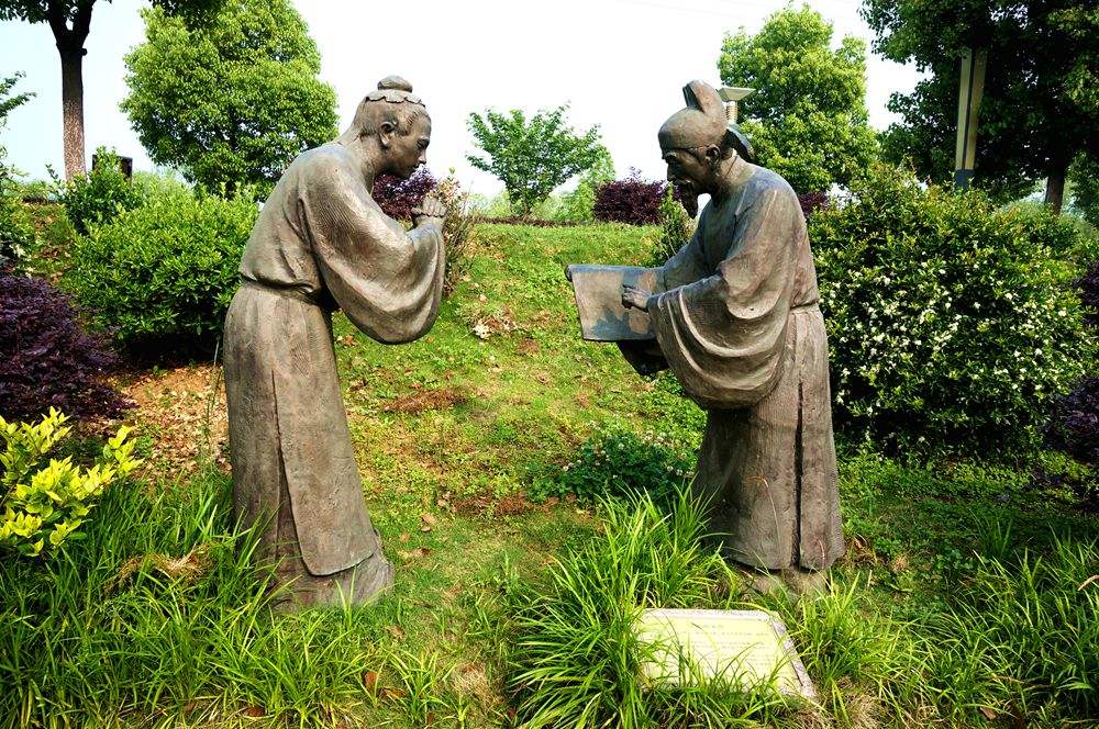 儒林外史写于哪个时代(儒林外史主要写哪个朝代的)