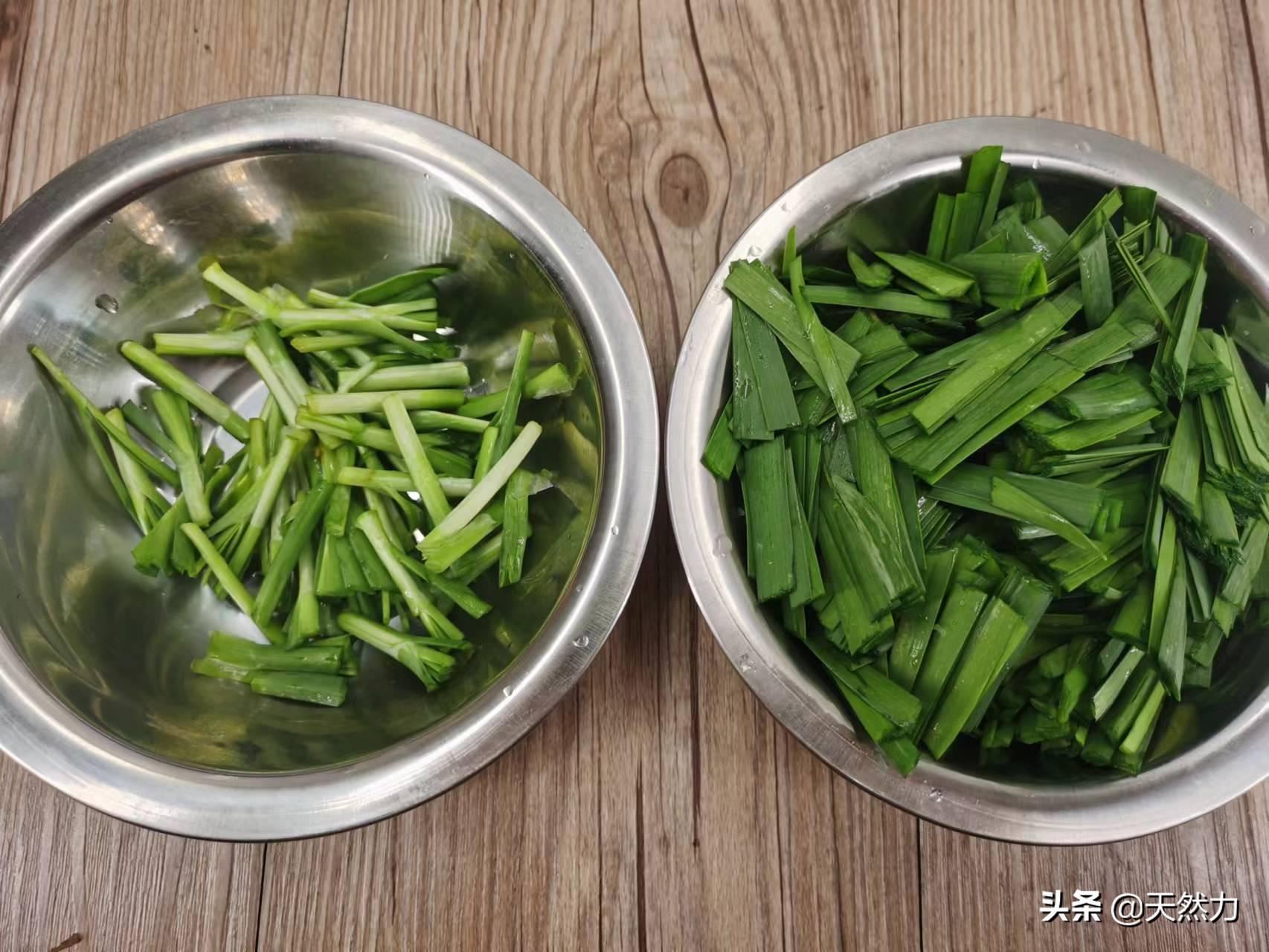 韭菜炒猪血怎么炒好吃(韭菜肉馅怎么调好吃)插图2