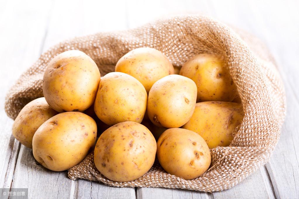 土豆发芽还能吃吗(土豆发一点芽能吃吗)插图 土豆发芽还能吃吗(土豆发一点芽能吃吗)插图