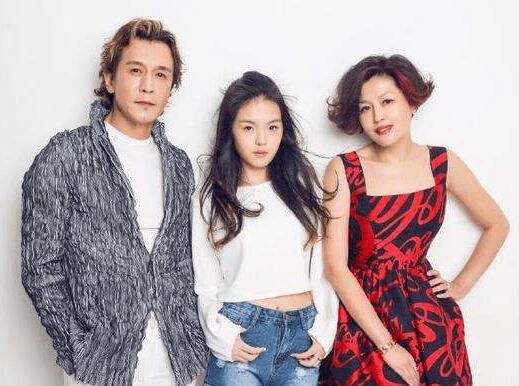 李咏资料简介(央视李咏个人资料及简介)插图24 李咏资料简介(央视李咏个人资料及简介)插图24