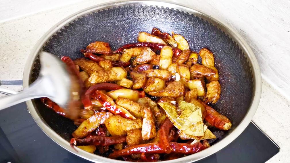 砂锅炖肉怎么炖好吃(砂锅怎么炖肉)插图4