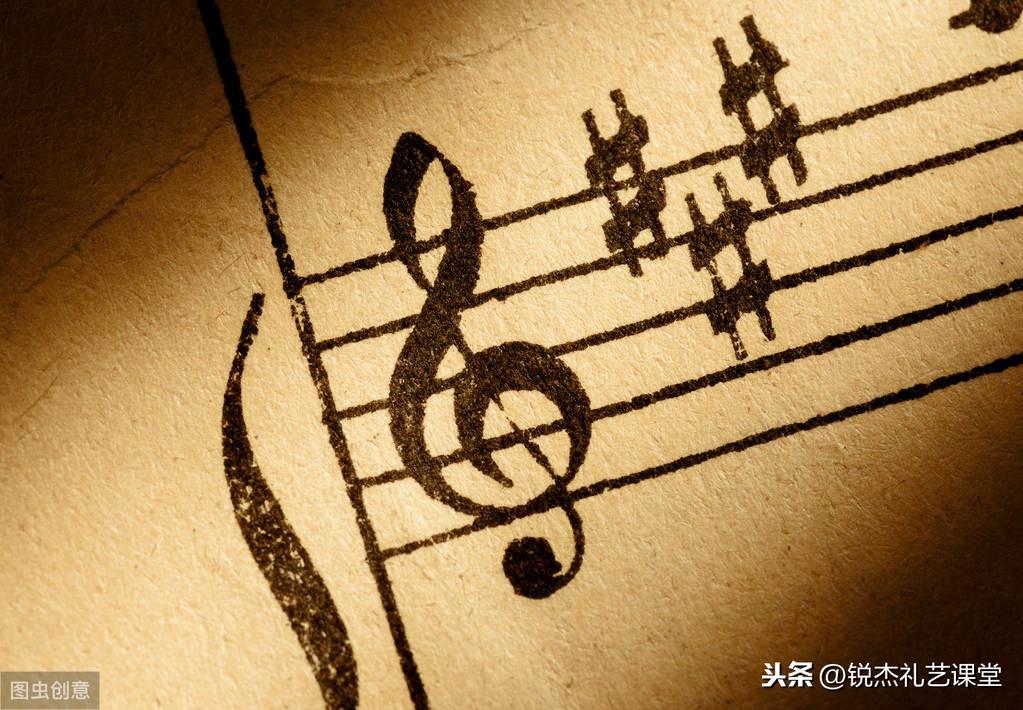 古典吉他和民谣吉他的区别(电吉他和木吉他的区别)插图4