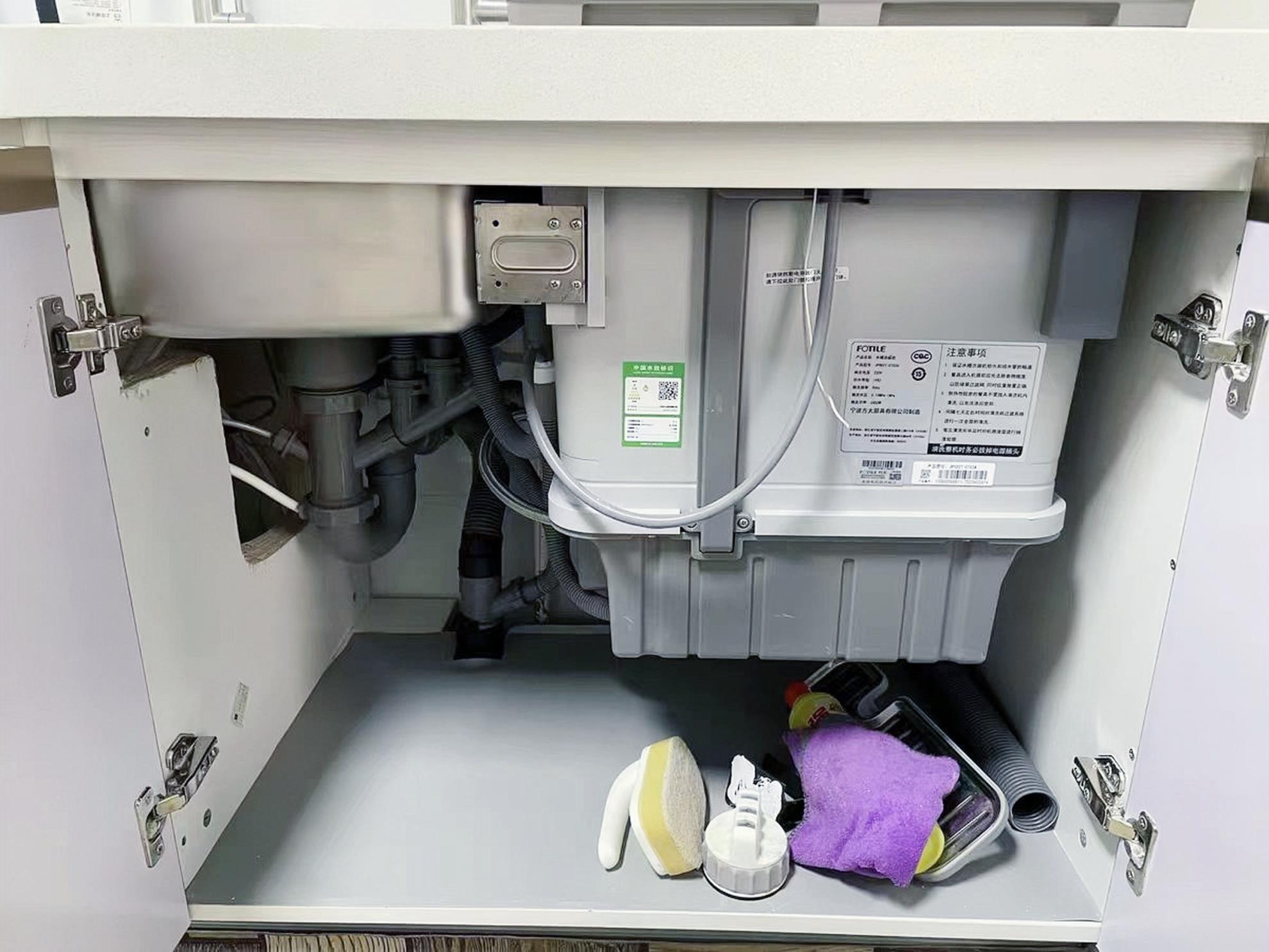 水槽式洗碗机为什么很少人使用了(水槽式洗碗机好用吗)插图1