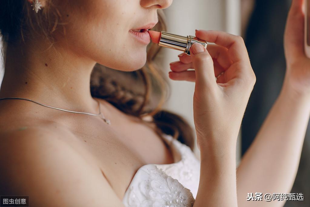 口红掉色有什么办法(口红都掉色吗)插图 口红掉色有什么办法(口红都掉色吗)插图