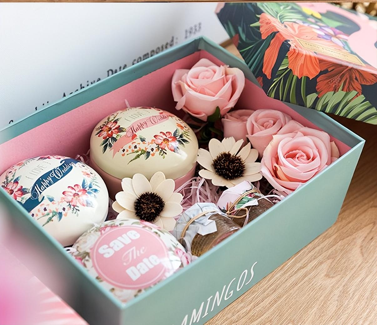 送长辈的100种礼物实用(送长辈的100种礼物)插图