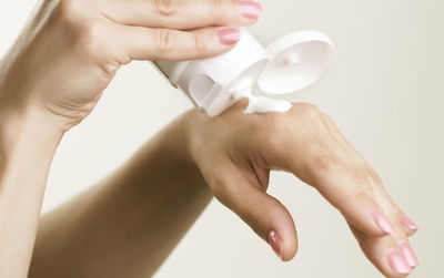 十大断货护手霜排行榜(日本十大护手霜排行榜)插图1 十大断货护手霜排行榜(日本十大护手霜排行榜)插图1