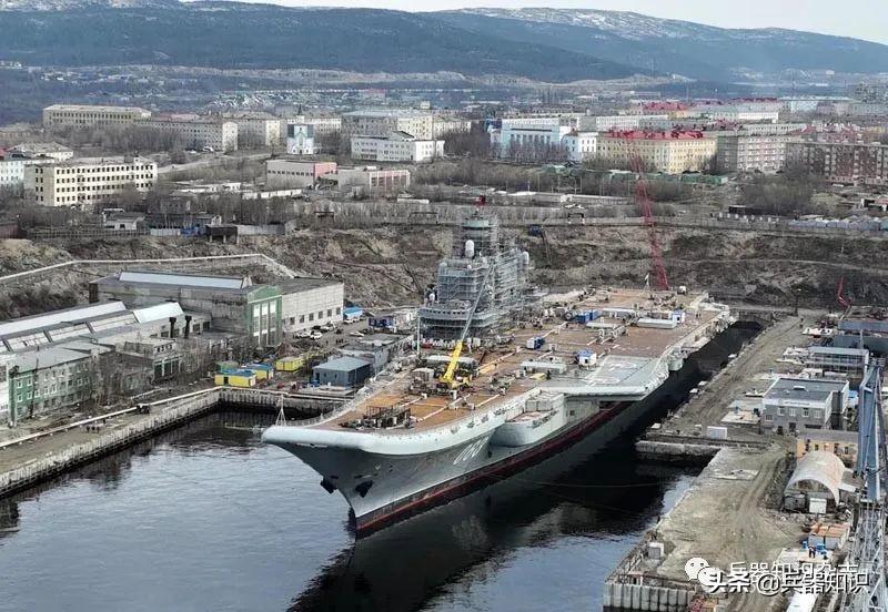 航空母舰有多少米长(最大的航空母舰有多长有多宽)插图14