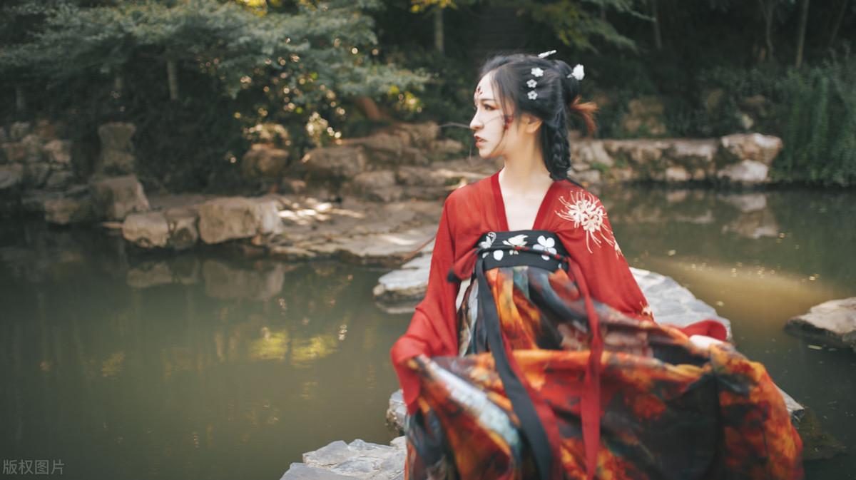 中国四大美女沉鱼落雁闭月羞花指的是谁(沉鱼落雁闭月羞花沉鱼指的是什么)插图1