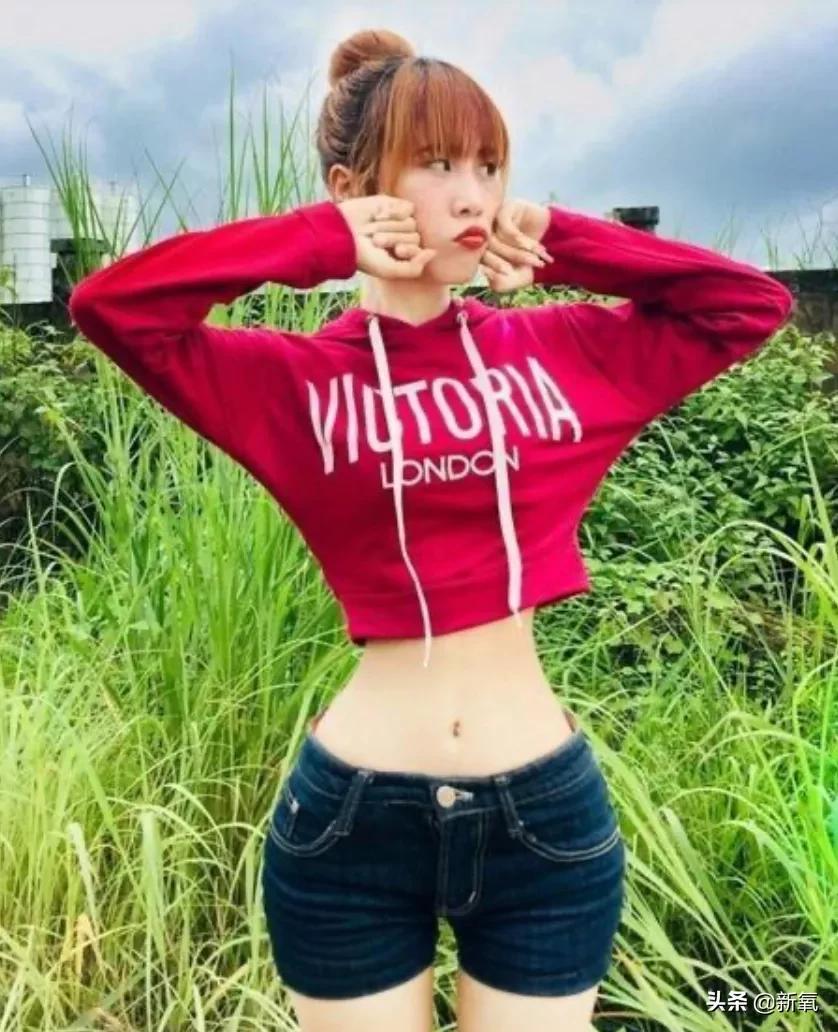 世界上腰最细的人是谁(世界腰最细的是谁)插图1