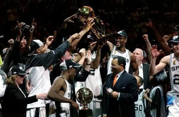 nba历年来的总冠军(nba历年来的状元)插图1