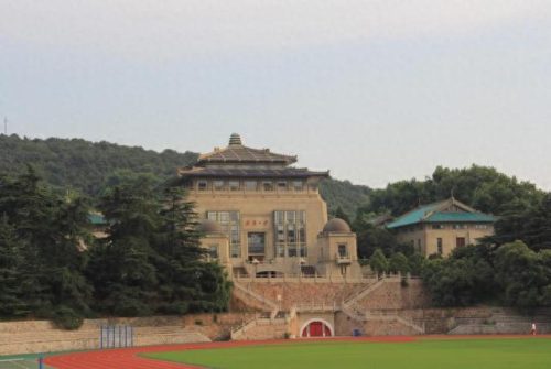 前十考研最难考的学校排名(全国考研十大难考院校)插图4