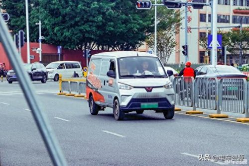十大电动面包车排行榜最新(十大最佳电动面包车)插图5