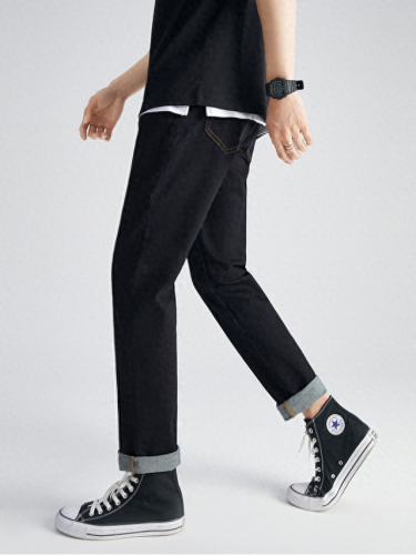 男牛仔裤十大品牌排行榜(口碑最好的牛仔裤品牌排行榜)插图11 男牛仔裤十大品牌排行榜(口碑最好的牛仔裤品牌排行榜)插图11