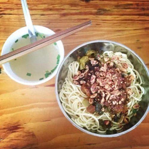 昆明牛肉面加盟排名前十(昆明大酥牛肉面排行)