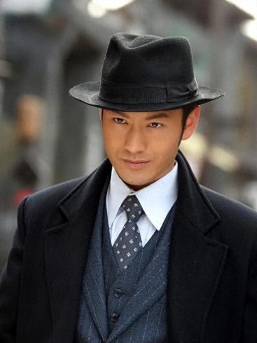 十大素人帅哥排行榜第一(80后公认帅哥前十名)插图68 十大素人帅哥排行榜第一(80后公认帅哥前十名)插图68