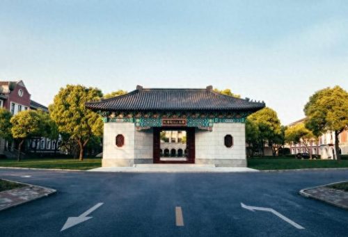 前十考研最难考的学校排名(全国考研十大难考院校)插图3