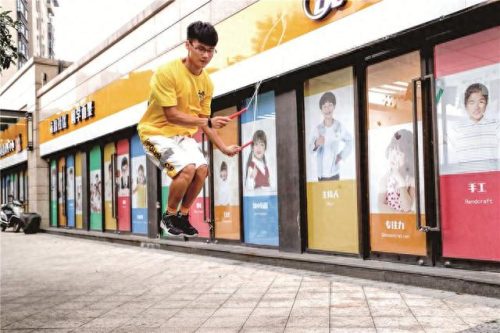 西湖区中考跳绳排名前十(南岸区中考体育跳绳)插图1