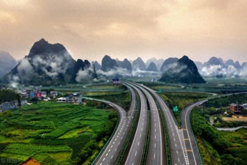 昆明的建筑业企业排名前十(昆明建筑行业企业排名前十)插图1