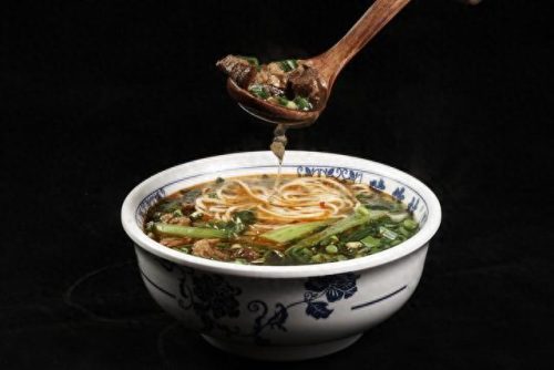 兰州速食牛肉面排名前十(袋装兰州牛肉面哪家最好吃)插图