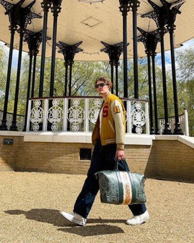 棒球外套品牌十大排行榜(棒球外套品牌排行)插图5 棒球外套品牌十大排行榜(棒球外套品牌排行)插图5