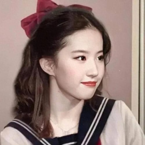 十大帅气女星排行榜图(意大利十大顶级女星)插图2