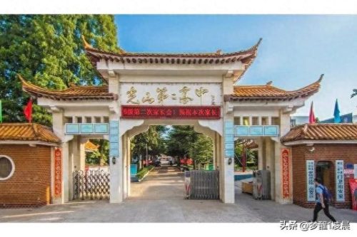郑州濮阳高中排名前十(濮阳高中辅导班推荐)