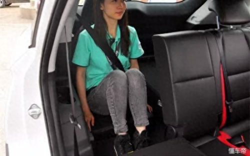 日系六座suv排名前十(2+2+2布局6座suv)插图8