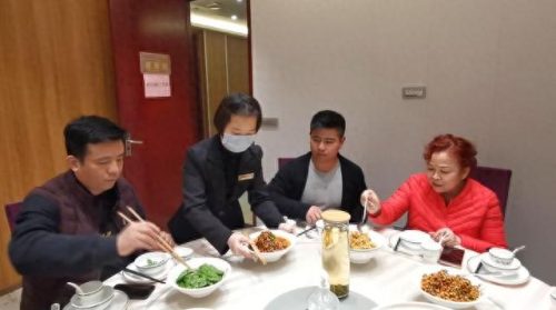 萍乡十大烤肉店排行榜图片(萍乡烧烤店排行榜)插图3