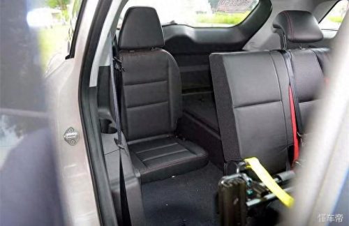 日系六座suv排名前十(2+2+2布局6座suv)插图6