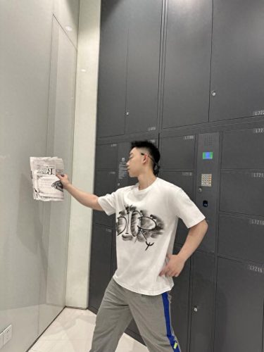 十大热门手绘T恤排行榜(手绘t恤100种图片)插图15