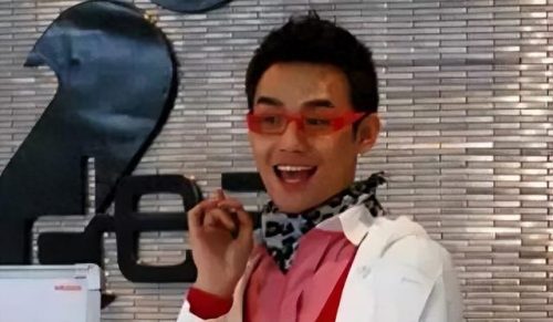 十大素人帅哥排行榜第一(80后公认帅哥前十名)插图38 十大素人帅哥排行榜第一(80后公认帅哥前十名)插图38