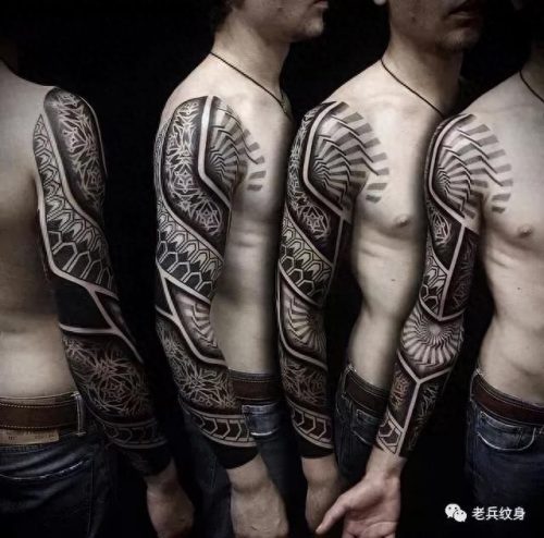 十大吉祥纹身花臂排行榜(最凶的十大纹身图案)插图27