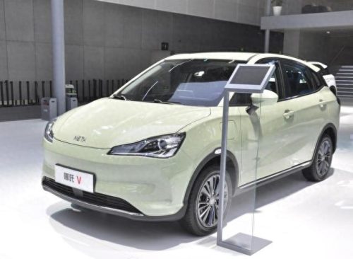 五菱新能源排名前十(五菱电动车2.88万元)插图6 五菱新能源排名前十(五菱电动车2.88万元)插图6