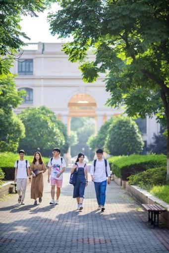 上海正规德语翻译排名前十(上海正规翻译公司)插图2 上海正规德语翻译排名前十(上海正规翻译公司)插图2