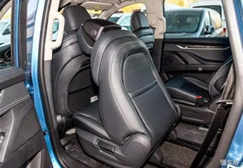 日系六座suv排名前十(2+2+2布局6座suv)插图12