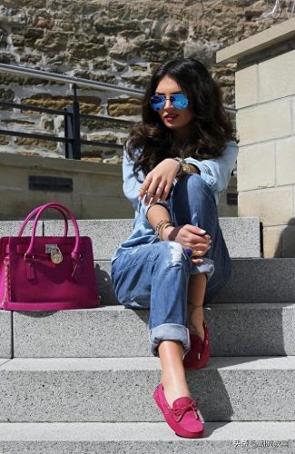 十大危险驾驶鞋排行榜图片(斯凯闪灯鞋危险视频)插图2