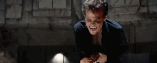 吸血鬼电影排行榜(十部顶级吸血鬼电影)插图32 吸血鬼电影排行榜(十部顶级吸血鬼电影)插图32