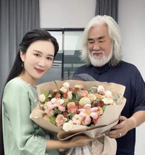 美人私语(女性艺人写真大片)插图7