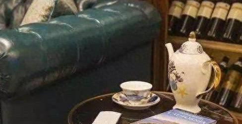 中国十大男明星豪宅排行榜(中国十大落魄明星)