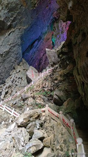 阳春凌霄岩(阳春凌霄岩图片)插图3