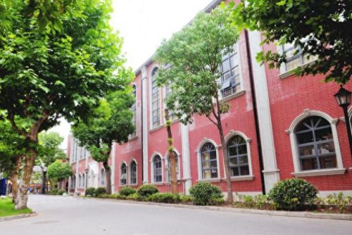 十大学费最高大学排行榜(吉林外国语大学研究生学费多少钱)插图2
